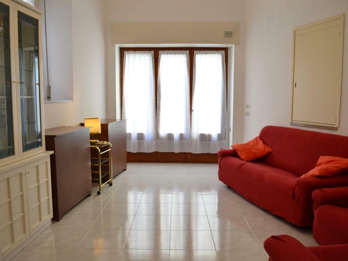 L'Antico Borgo Apartment Lesa Bagian luar foto
